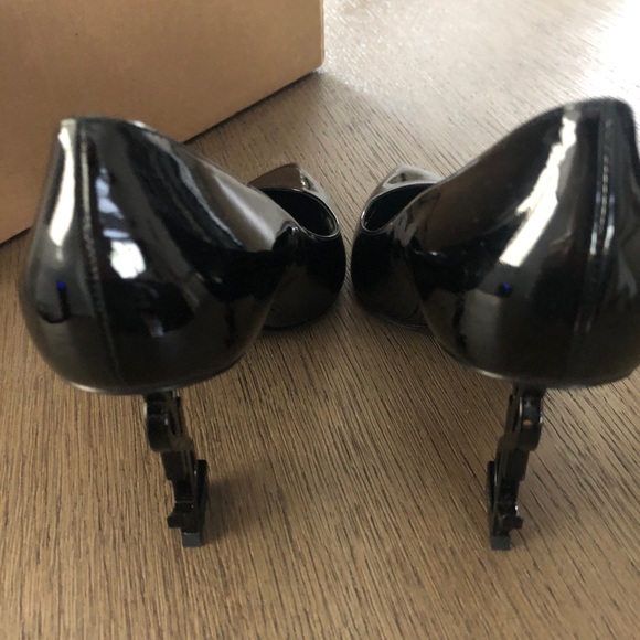 SOLD 🔴🚫❌ - Picture 3 of 4